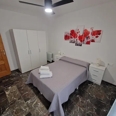 Apartment Marfil 6 *